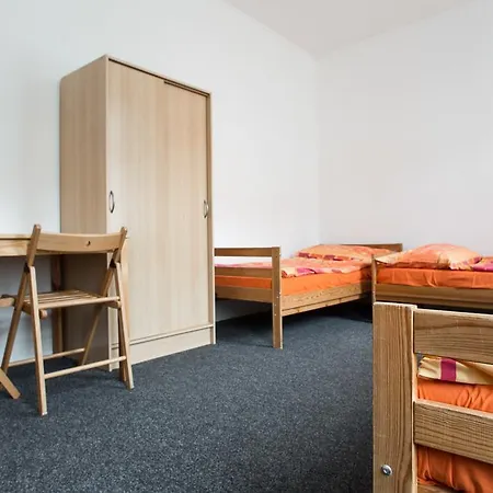 Holeckova Hostel Praag